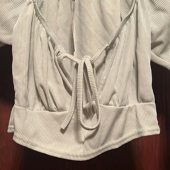 Nasty Gal Collection Long Sleeve Mint Crop Top - Picture 3 of 5